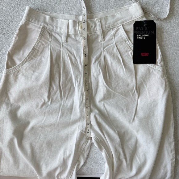 NWT Levi's White Balloon pants high rise Relaxed Fit Cotton 28x28 - Picture 9 of 14